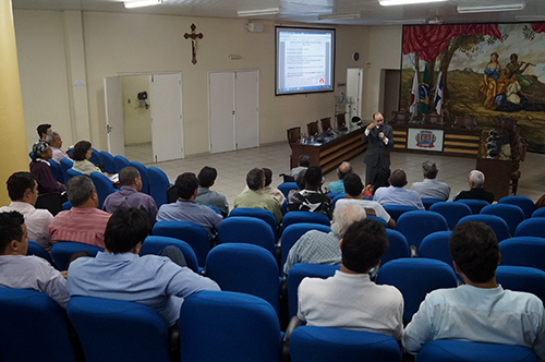 Câmara Municipal de Ubá recebe o "Encontros com a Política "