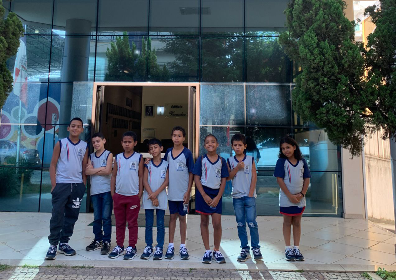 Câmara recebe visita dos alunos da Escola Municipal Professora Rosalina Brandão