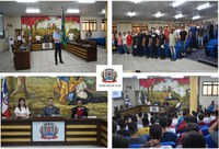 Cerimônia de entrega de certificados de dispensa de incorporação e compromisso à Bandeira Nacional é realizada na CMU