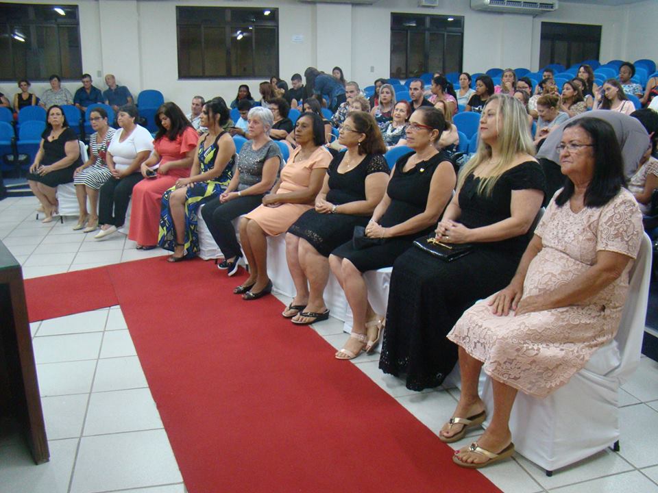 CMU realiza sessão extraordinária em homenagem ao Dia Internacional da Mulher