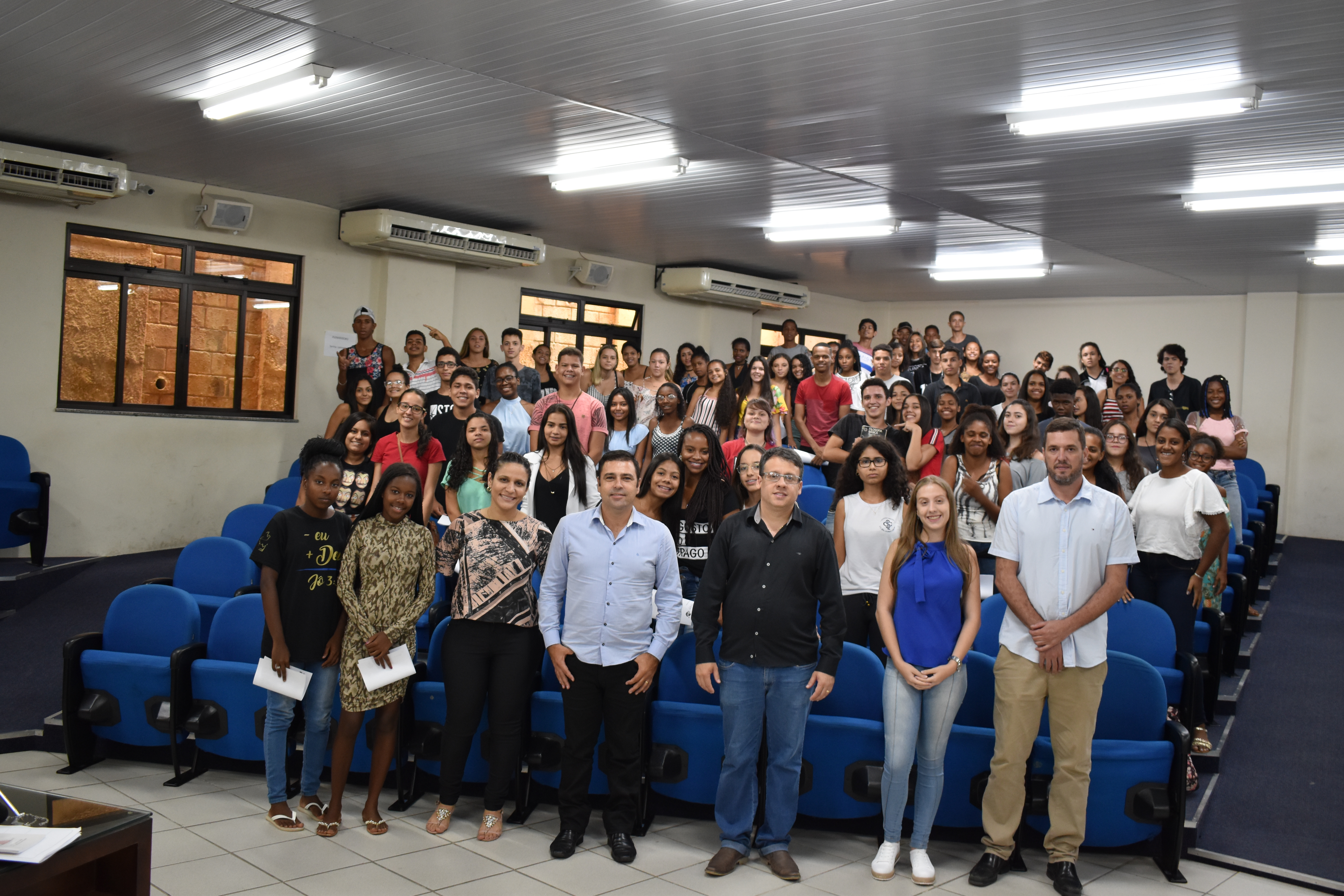 Escola do Legislativo da CMU  realiza solenidade de lançamento do Parlamento Jovem de 2019