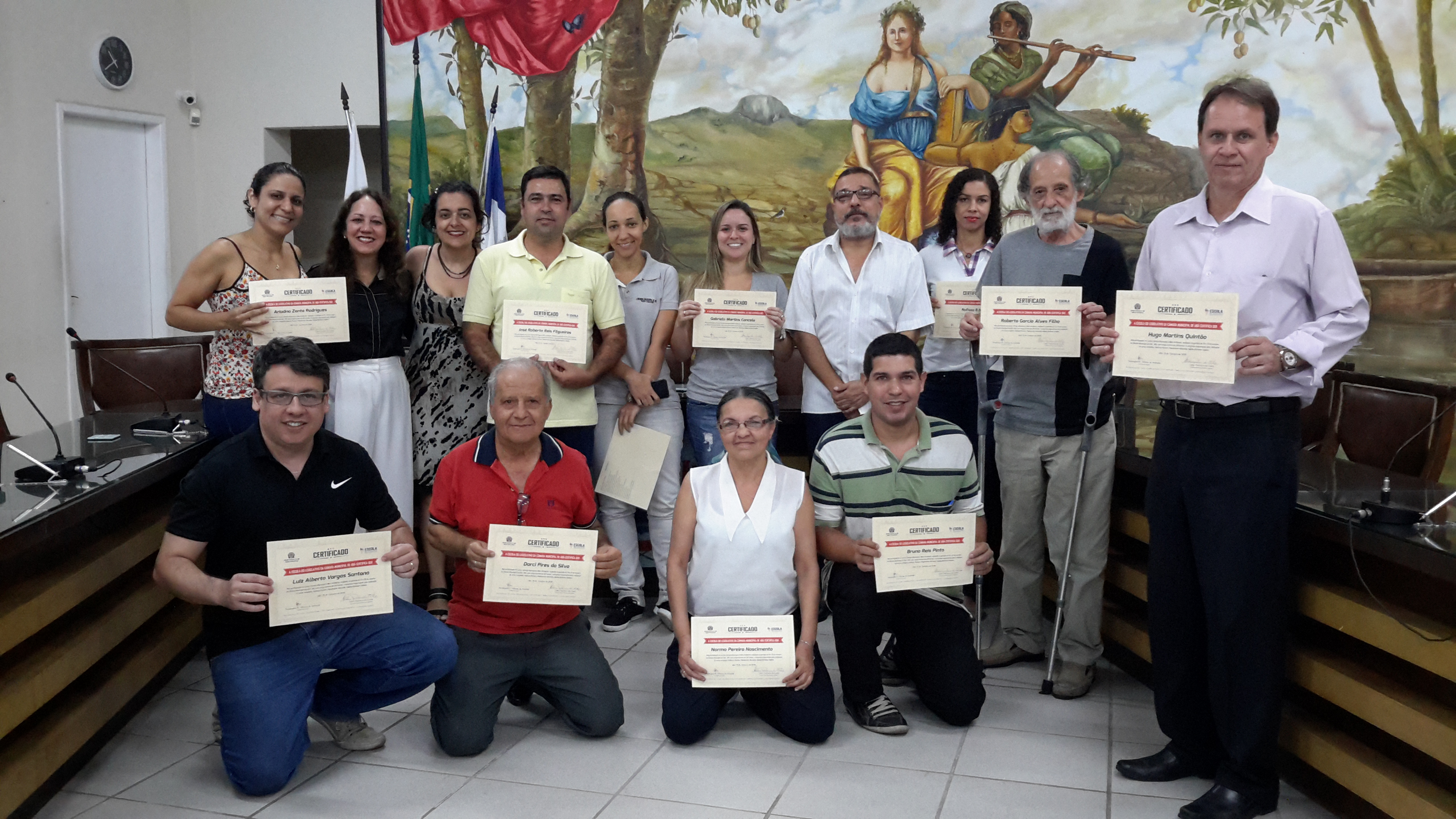 Escola do Legislativo entrega certificados do curso sobre o tema:  “Câmara Municipal e Meio Ambiente”