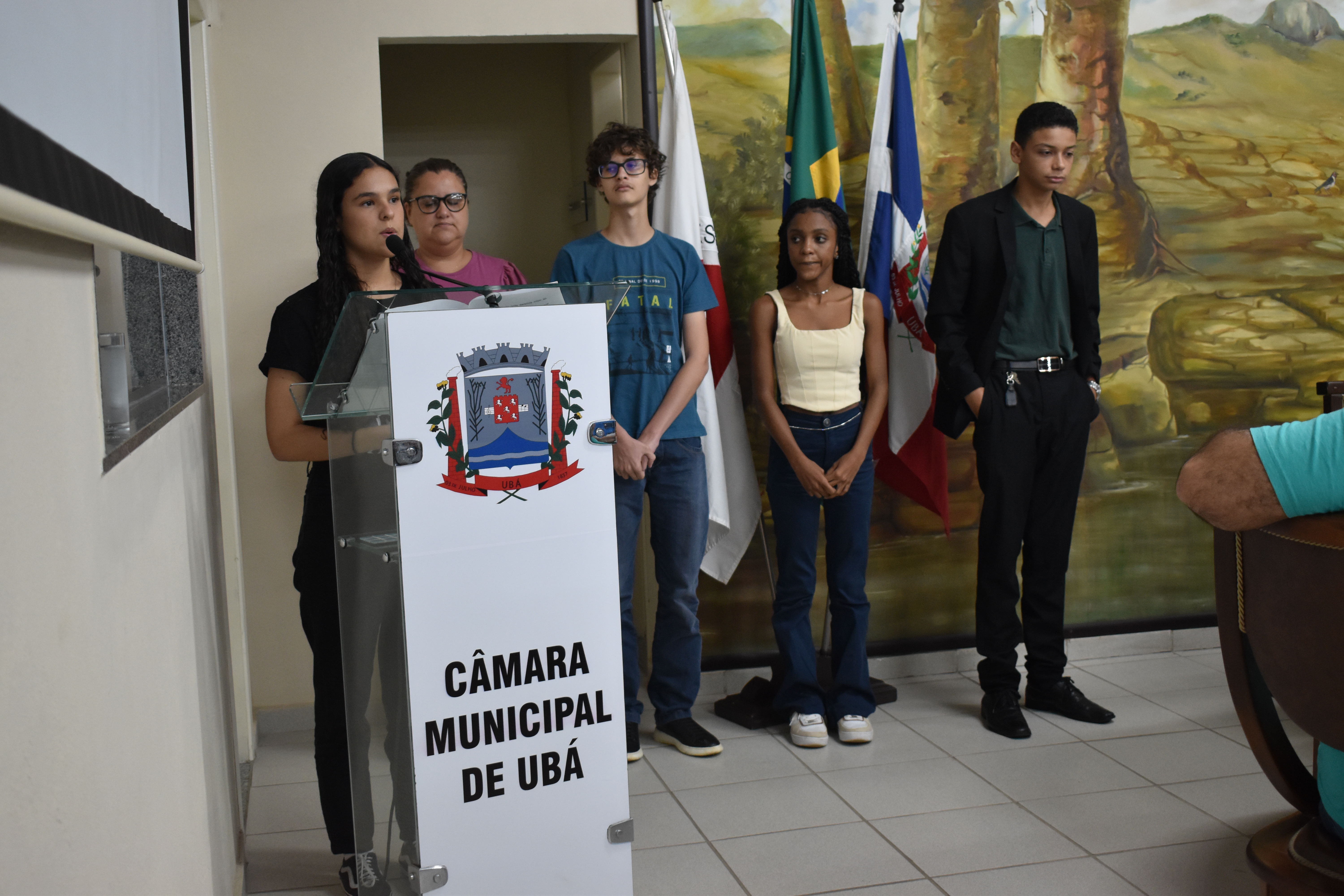 Lançado oficialmente o Parlamento Jovem de 2024 da Câmara de Ubá