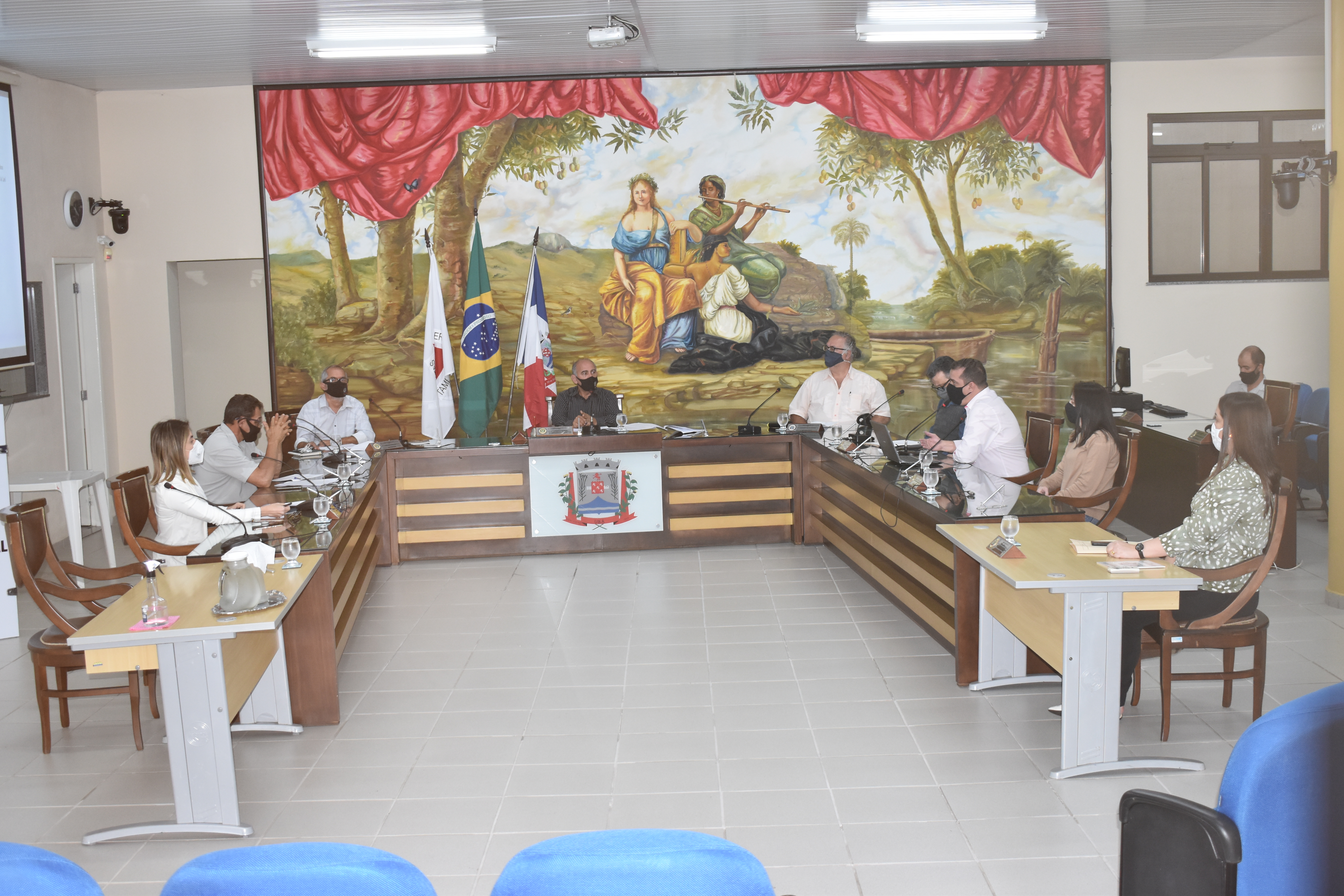 Lei de Diretrizes Orçamentárias de 2022 é apresentada em audiência pública na CMU