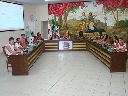 Realizado o primeiro encontro de capacitação do projeto Câmara Mirim