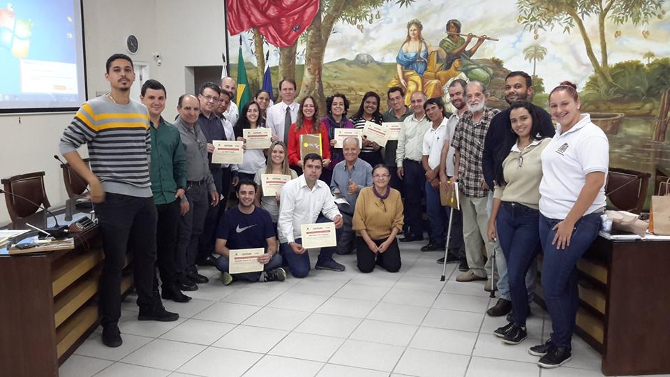 Servidores e vereadores concluem curso de Processo Legislativo